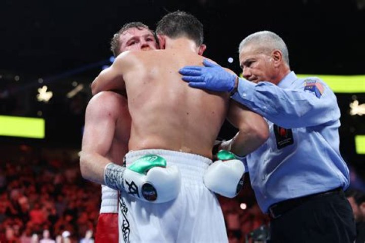 Canelo Alvarez to undergo wrist Surgery and could be out for a year