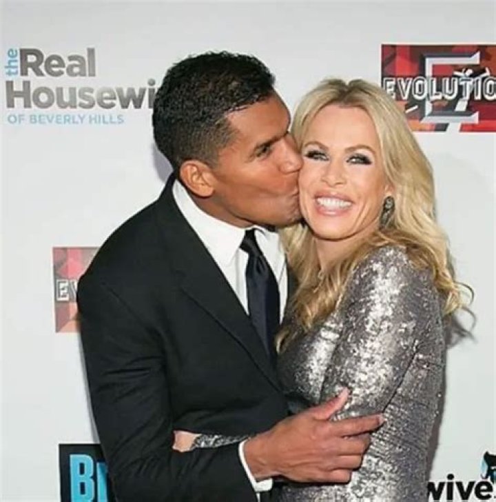 Divorce from Kathryn, Kathryn Edwards’s New Wife? Net Worth, Children