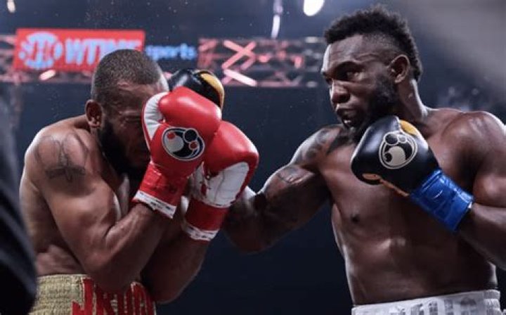 Erickson Lubin bounces back with fifth round knockout of Luis Arias
