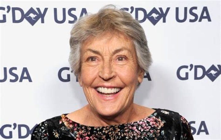 What was the Reason of Helen Reddy Death? Net Worth 2022